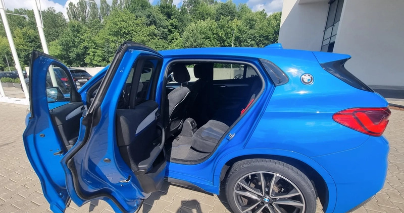 BMW X2 cena 118000 przebieg: 57000, rok produkcji 2018 z Łódź małe 37